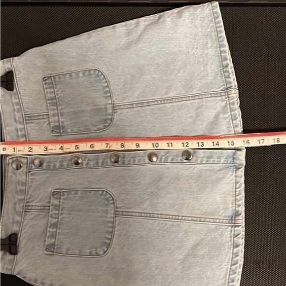 Bdg Front Button Denim Skirt Small - Picture 6 of 9